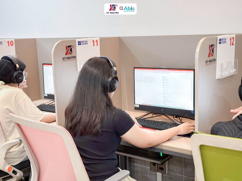 Giáo trình cá nhân hóa và kho đề thi thực chiến